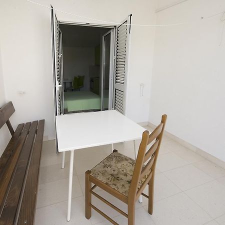 Studio Apartment Tesija Split Bagian luar foto